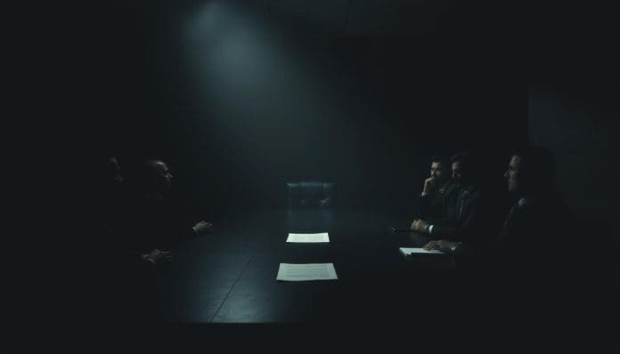 أزمة الصدى الصامت